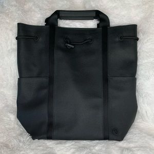 Lululemon Athletica gym backpack